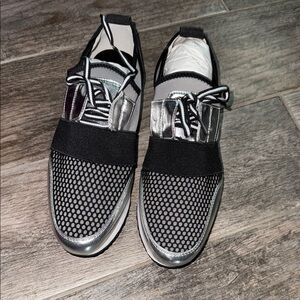 Stylish Black and Silver Men's Shoes